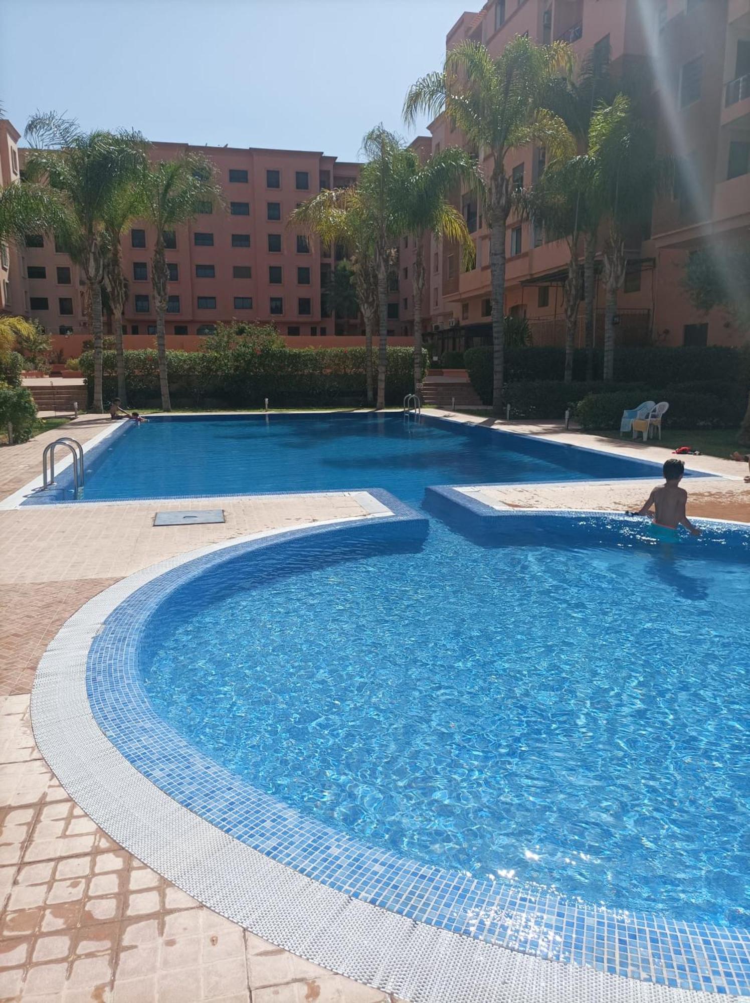 Appartement Haut Standing Vu Piscine マラケシュ エクステリア 写真