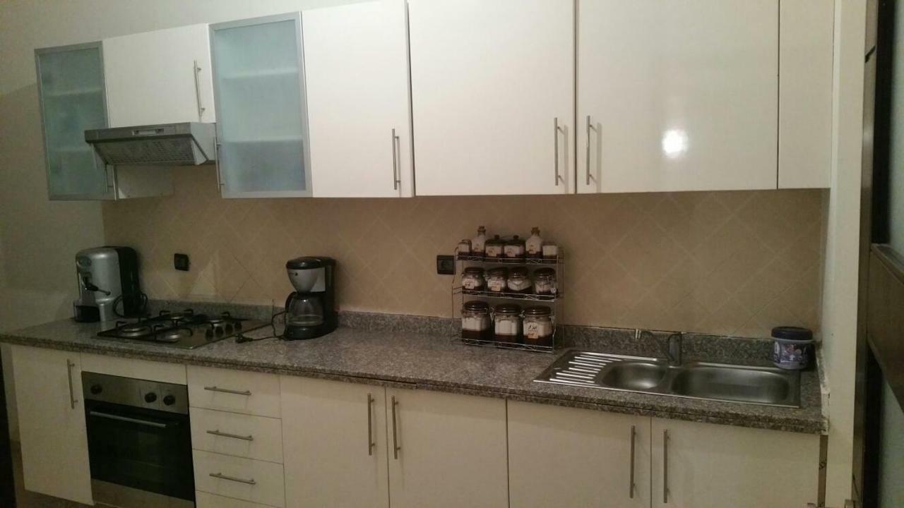 Appartement Haut Standing Vu Piscine マラケシュ エクステリア 写真
